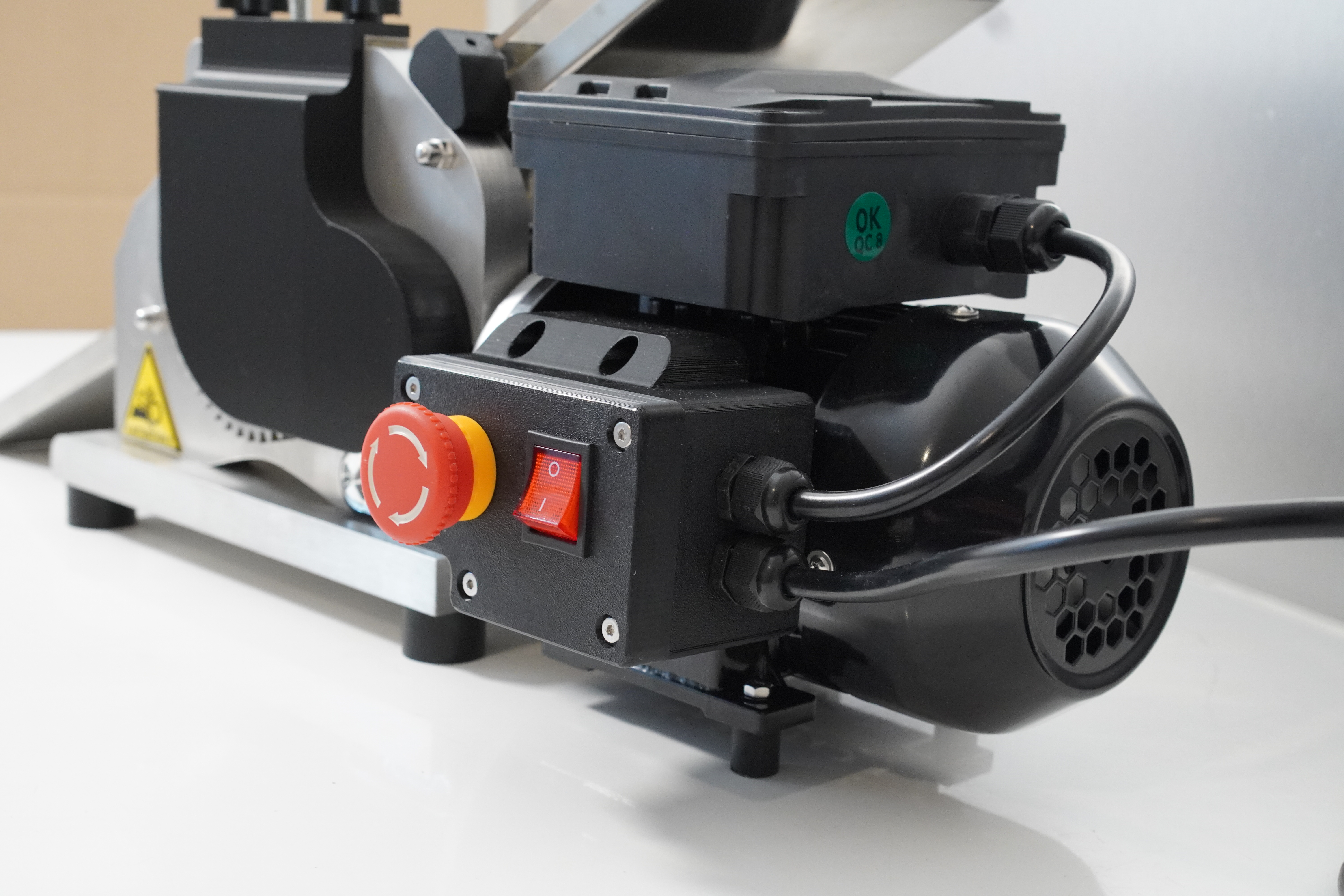 Arrêt d’urgence et commande